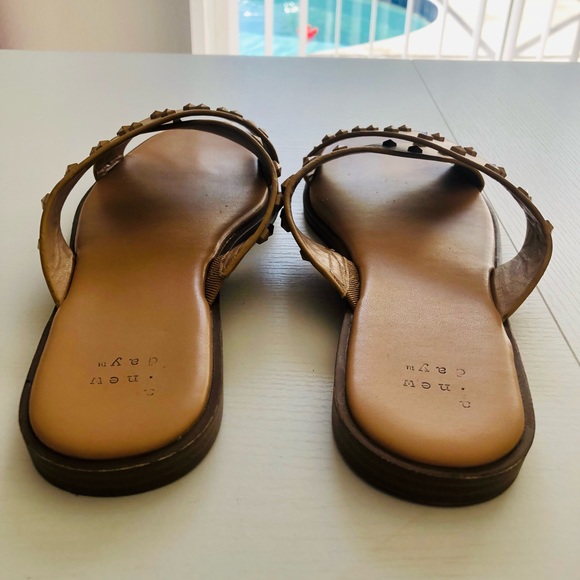 Target Sandals - Picture 4 of 4